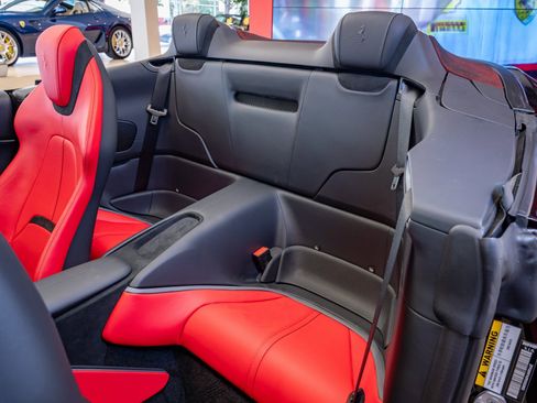 Used 2024 Ferrari Roma Spider image 13