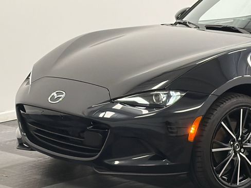 Certified 2025 MAZDA MX-5 Miata Grand Touring w/ Weather Package RWD image 2