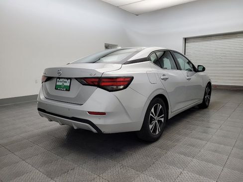 Used 2021 Nissan Sentra SV image 9