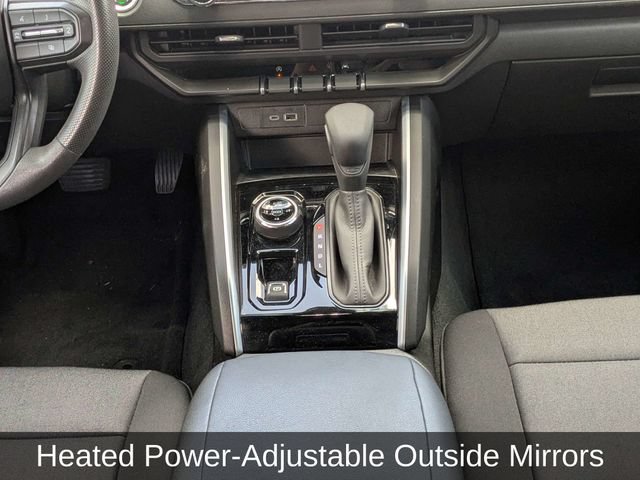 Used 2023 Chevrolet Colorado Trail Boss w/ Technology Package AWD/4WD image 24