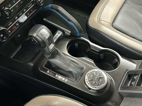 Used 2021 Ford Bronco Wildtrak image 20