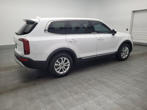 Used 2022 Kia Telluride LX FWD image 10