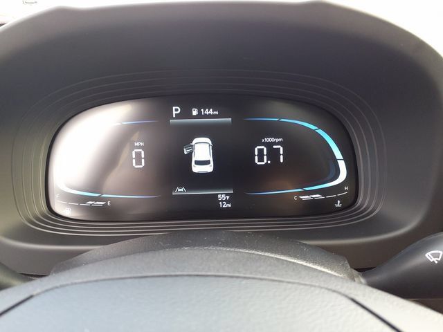 Used 2026 Hyundai Venue SEL FWD image 21