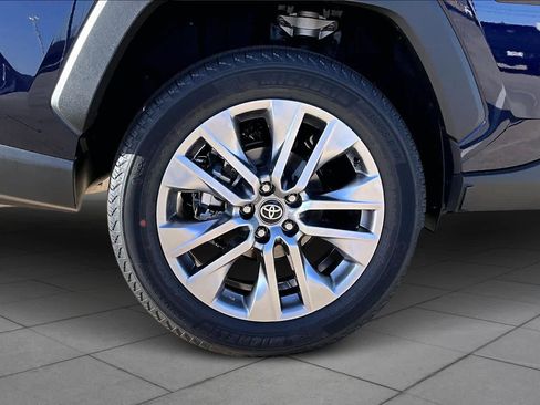 New 2025 Toyota RAV4 Limited image 11