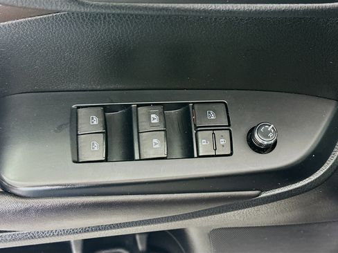 Used 2016 Toyota Highlander Plus AWD/4WD image 15