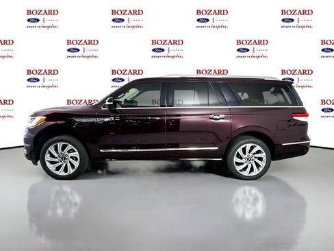 New 2024 Lincoln Navigator L Reserve image 4