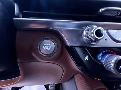 Used 2025 Kia Telluride SX Prestige X-Line image 17