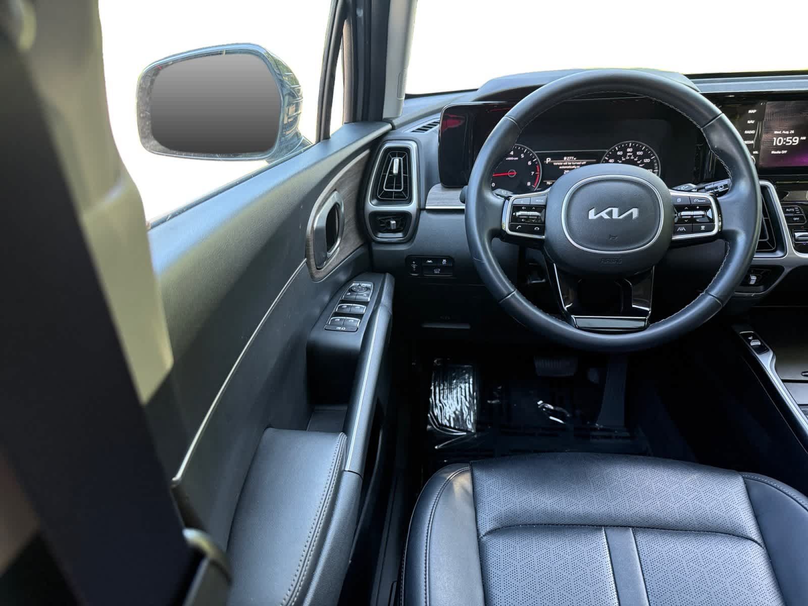 Used 2023 Kia Sorento EX w/ Panoramic Sunroof Package FWD image 21