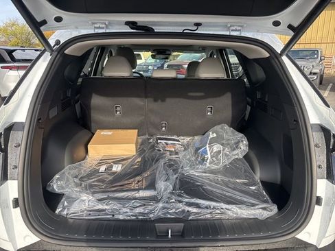 New 2026 Hyundai Tucson Limited image 12