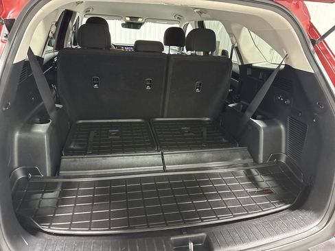 Used 2022 Kia Sorento LX FWD image 37
