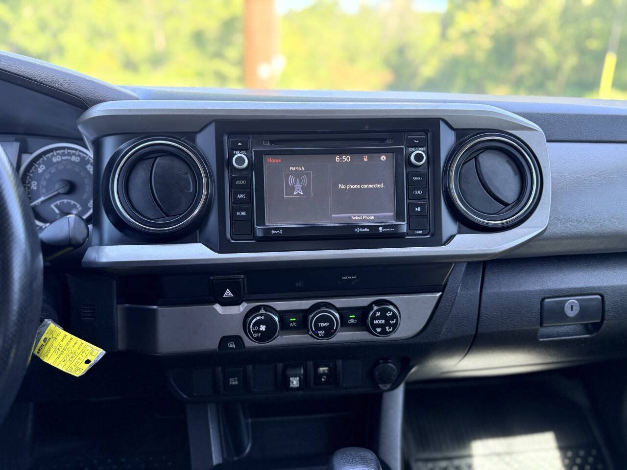 Used 2019 Toyota Tacoma SR5 RWD image 21