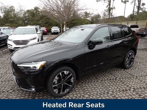 New 2026 Volvo XC60 B5 Plus w/ Protection Package Premier image 3