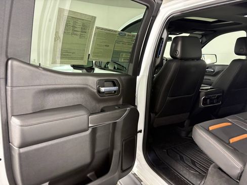Used 2020 GMC Sierra 1500 AT4 w/ AT4 Premium Package AWD/4WD image 29