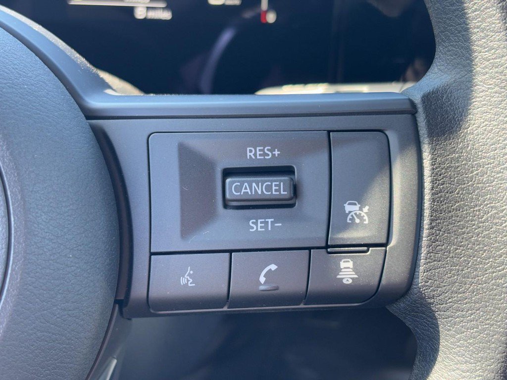 Used 2026 Nissan Kicks SV w/ Cold Weather Package AWD/4WD image 12