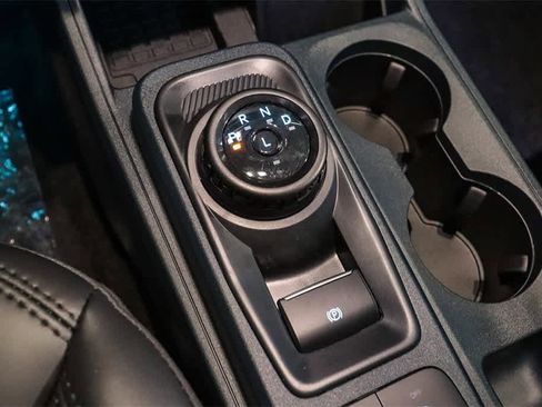 New 2025 Ford Maverick Lariat w/ Black Appearance Package image 19