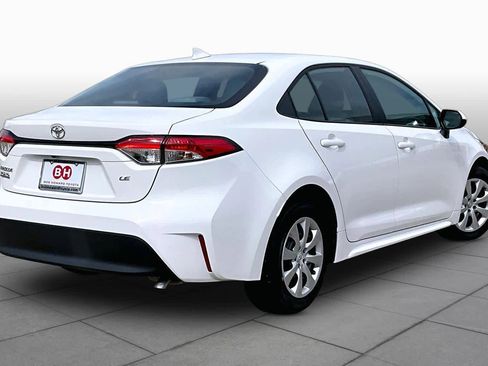 Used 2025 Toyota Corolla LE image 13