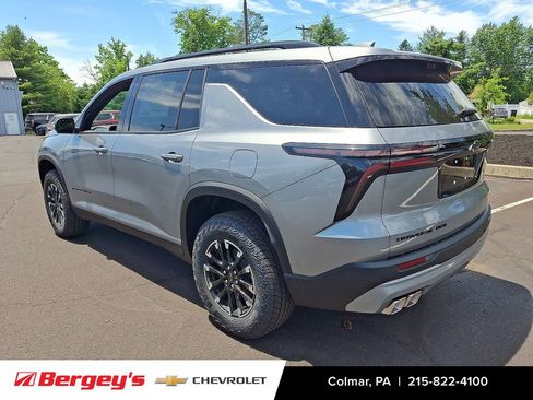 New 2026 Chevrolet Traverse Z71 w/ Driver Confidence Package AWD/4WD image 4
