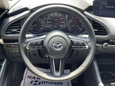 Used 2025 MAZDA MAZDA3 s FWD image 13