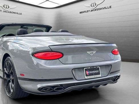 Used 2024 Bentley Continental GT image 20