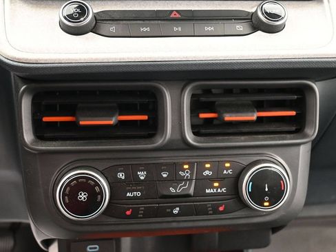 Used 2023 Ford Maverick XLT w/ XLT Luxury Package FWD image 11
