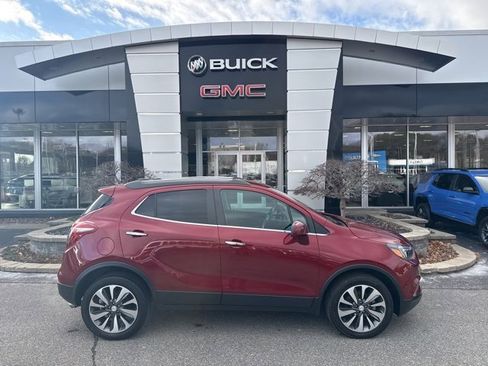 Used 2022 Buick Encore Preferred w/ Safety Package image 30