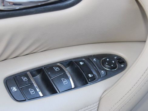 Used 2018 Nissan Armada SL w/ Premium Package image 23