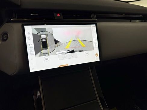 Certified 2025 Land Rover Range Rover Velar Dynamic SE image 20