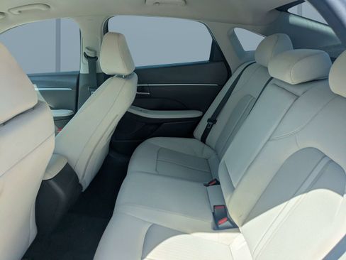 Certified 2024 Hyundai Sonata SEL FWD image 12