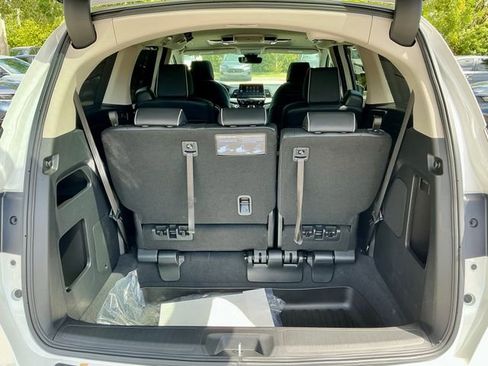 New 2026 Honda Odyssey Touring image 28