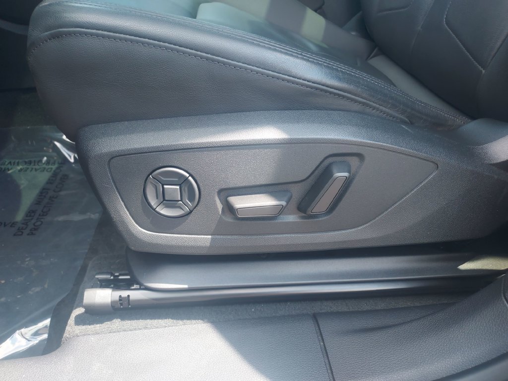 Used 2023 Audi Q3 2.0T Premium w/ Convenience Package AWD/4WD image 29