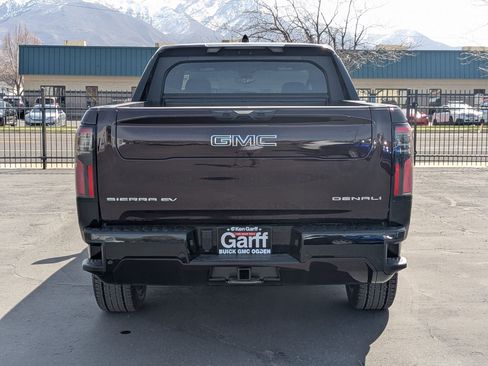 New 2025 GMC Sierra EV Denali image 4