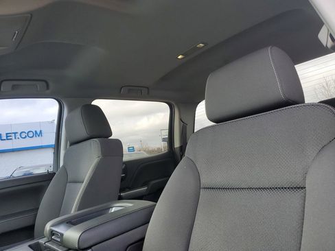 Used 2018 Chevrolet Silverado 1500 LT w/ Texas Edition image 6