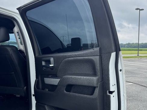 Used 2018 Chevrolet Silverado 2500 LTZ w/ Duramax Plus Package AWD/4WD image 16
