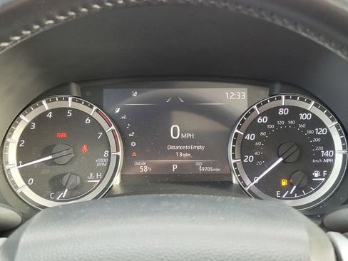 Used 2023 Toyota Highlander XSE image 24