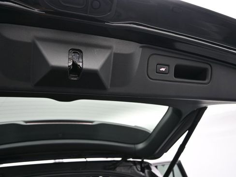 Certified 2023 Honda Passport TrailSport image 32