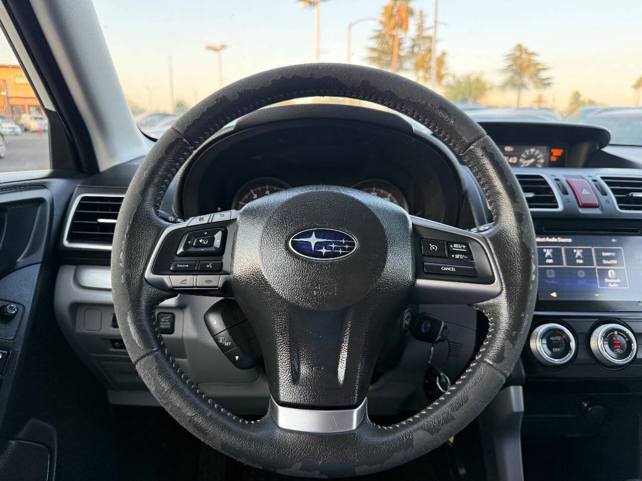 Used 2016 Subaru Forester 2.5i Limited AWD/4WD image 15