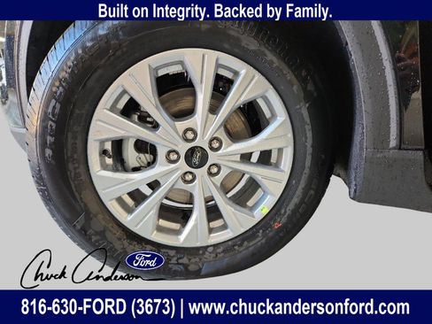 New 2025 Ford Escape Active w/ Active Premium Tech Pack image 27