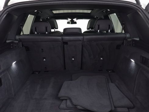 Used 2020 BMW X5 M50i w/ Premium Package image 17