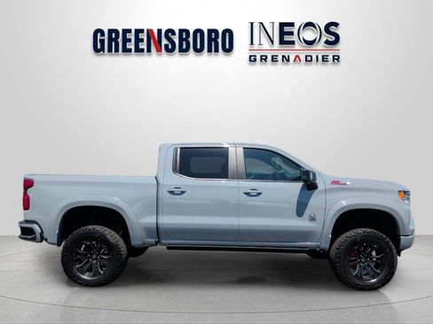 Used 2025 Chevrolet Silverado 1500 RST AWD/4WD image 6