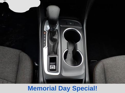 Used 2024 Chevrolet Equinox LT FWD image 15