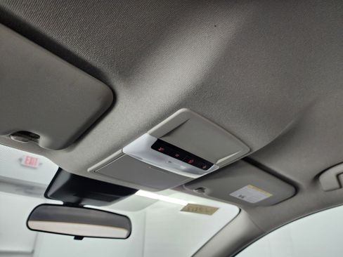 Used 2023 Nissan Sentra SV image 14