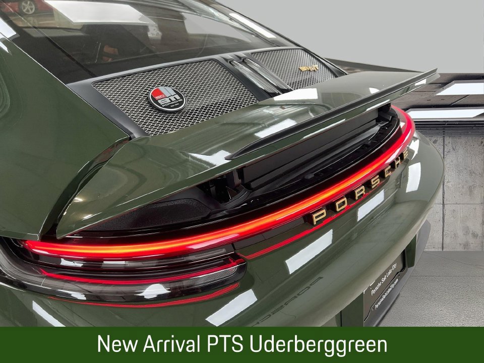 Certified 2024 Porsche 911 GT3 RS RWD image 33
