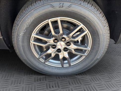 New 2025 GMC Acadia Elevation w/ LPO, All-Weather Package image 27