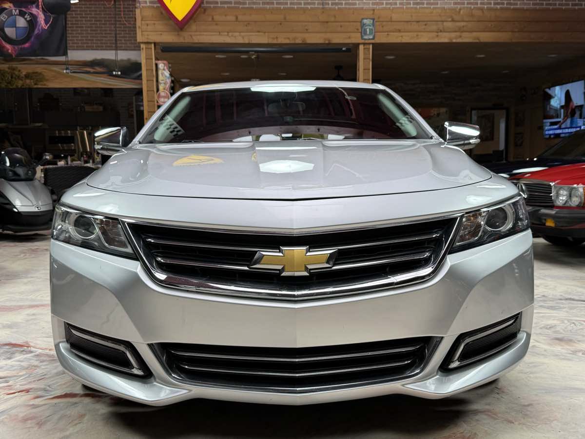 Used 2019 Chevrolet Impala Premier FWD image 2