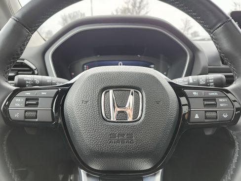 Used 2023 Honda Pilot Elite image 34