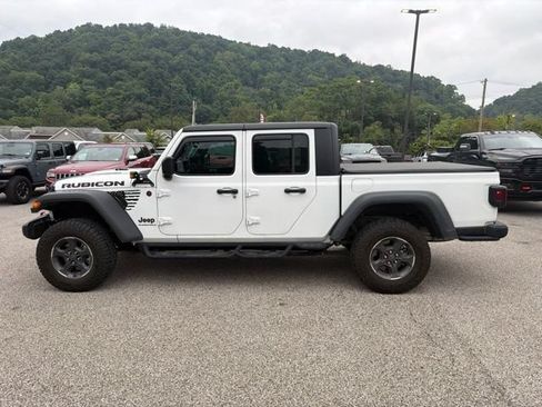 Used 2023 Jeep Gladiator Rubicon w/ Cold Weather Group AWD/4WD image 11