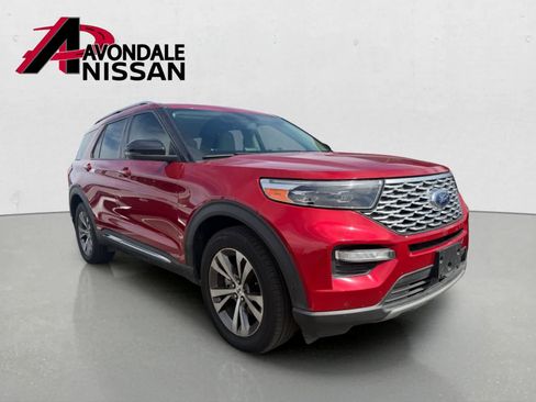 Used 2020 Ford Explorer Platinum w/ Premium Technology Package image 5
