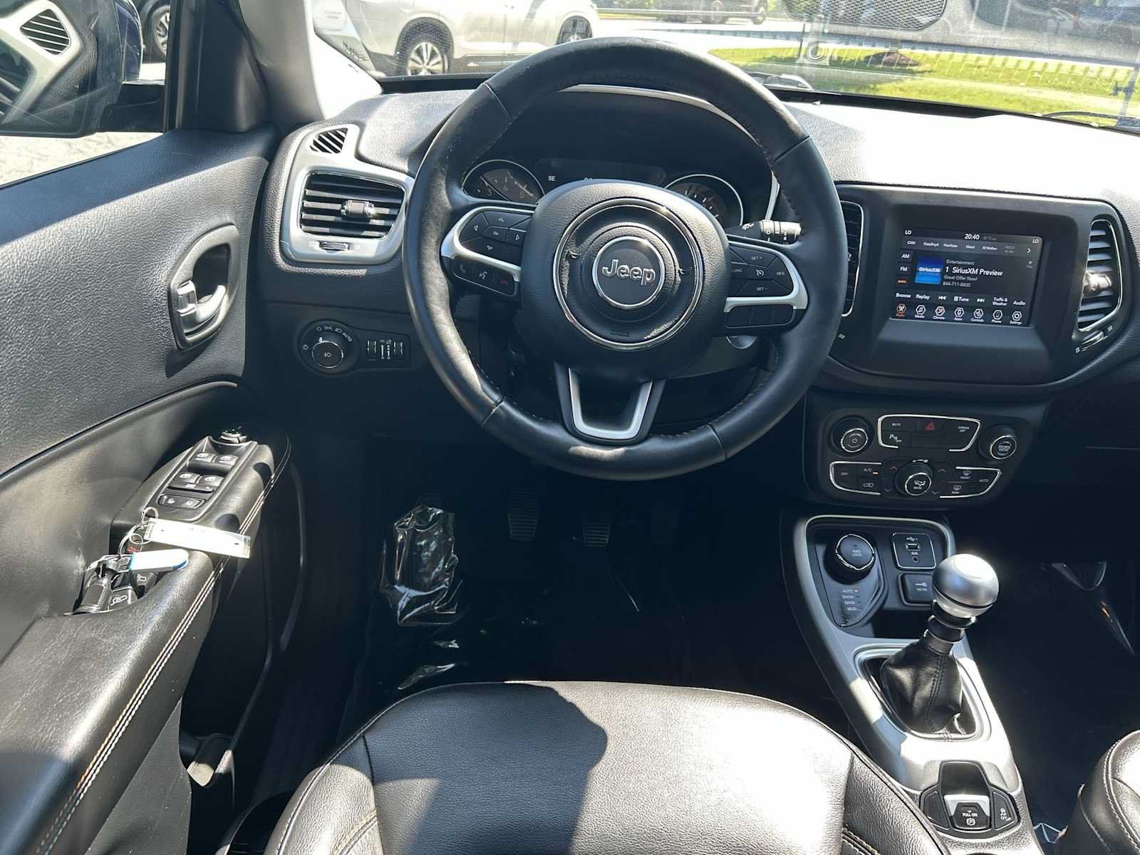 Used 2019 Jeep Compass Latitude w/ Popular Equipment Group AWD/4WD image 8