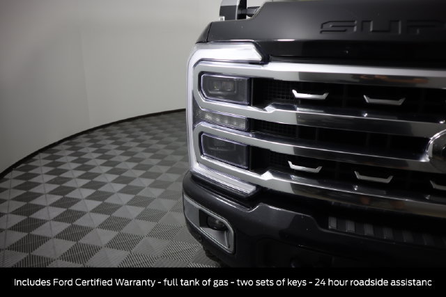 Used 2024 Ford F250 Platinum w/ FX4 Off-Road Package AWD/4WD image 10