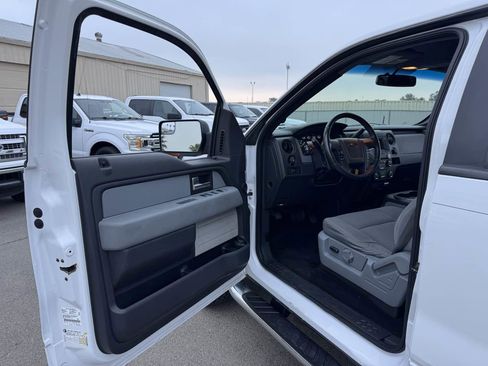 Used 2014 Ford F150 XLT w/ Equipment Group 302A Luxury image 24